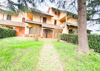 Villa a schiera in centro paese