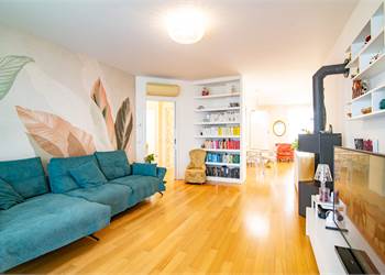 3 locali con giardino e box e posto auto