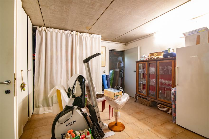 Photo 48