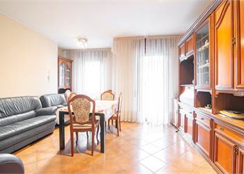Apartment for Sale in Rozzano